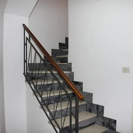 Casa Nunziatina * ליפארי